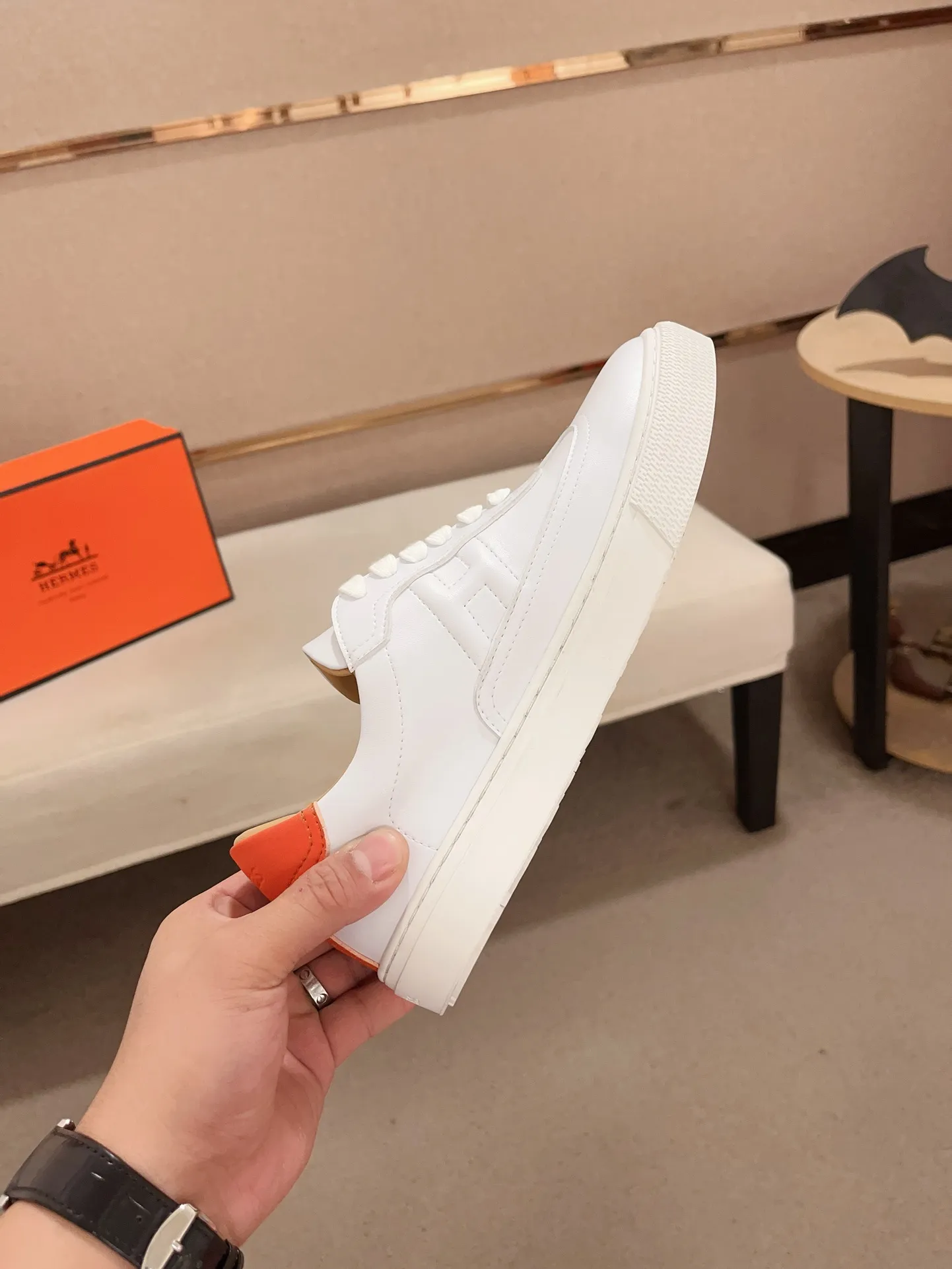 Men's clothing and shoes💰: 400💰《HERMES》【Classic Original Version】Hermès; Top 🔝 Purchasing Agency 🔍🔍Latest 🇺🇸Sold simultaneously at counters, original imported from Italy ▲▲Cow leather▲ ▲Exquisite workmanship (Italian 🇮🇹imported water-dyed 🐂cowhide lining) sole: original sole provided by the original factory, ⚠️exclusive double-layer activity·TPR·rubber·combined molded outsole; Code number: 36-44 (45/46 can be customized, non-refundable)